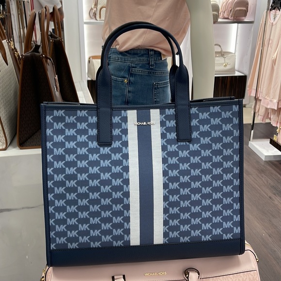 Michael Kors Men Women  XL Cooper Striped Logo Jacquard Structured Tote Handbag - Picture 16 of 16